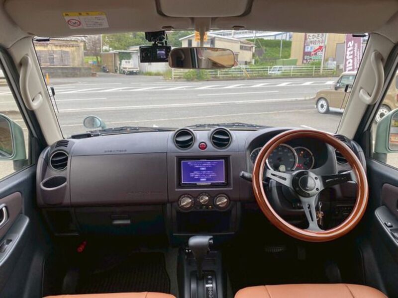 PAJERO MINI