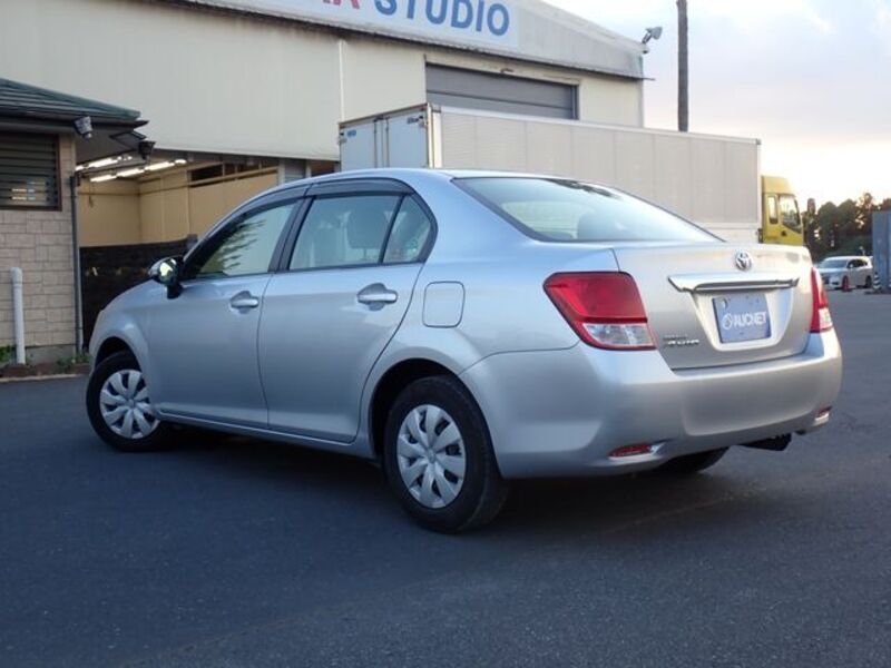 COROLLA AXIO