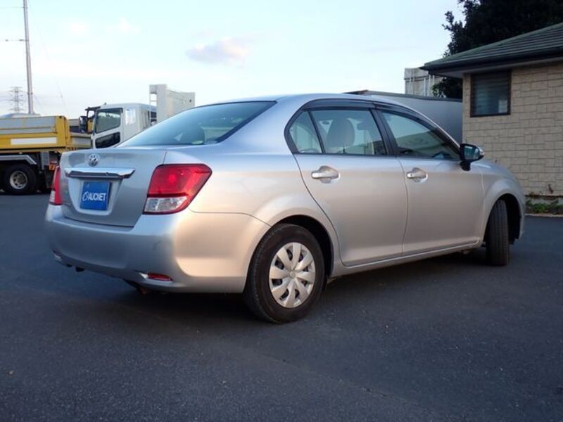 COROLLA AXIO