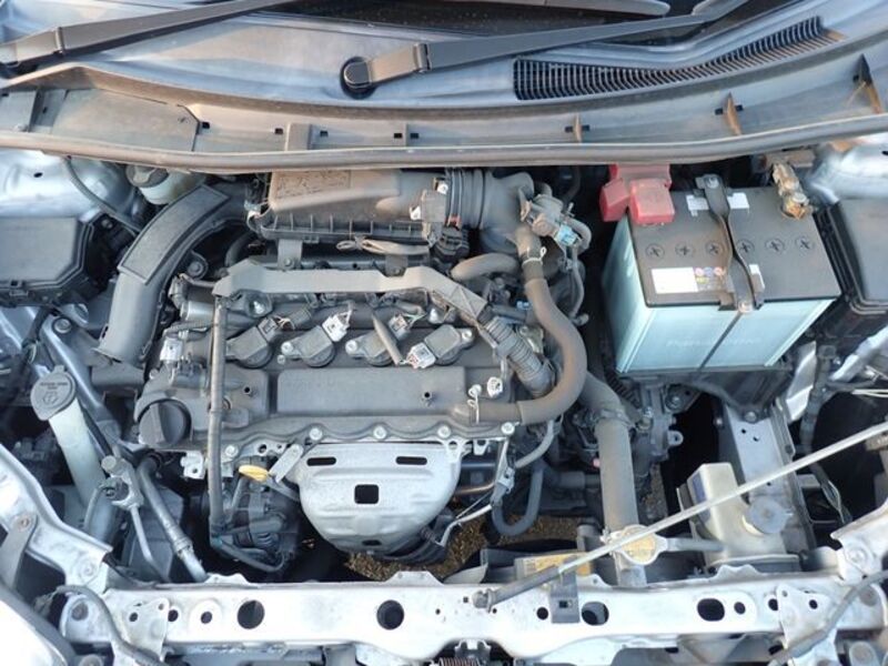 COROLLA AXIO