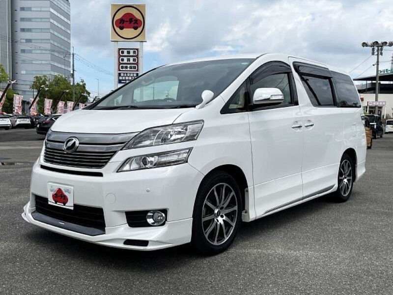 TOYOTA VELLFIRE