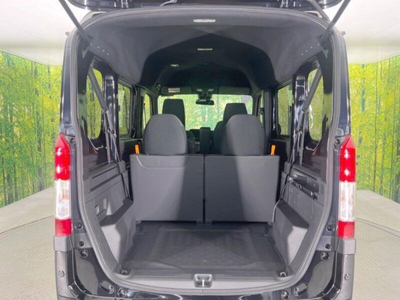 N-VAN