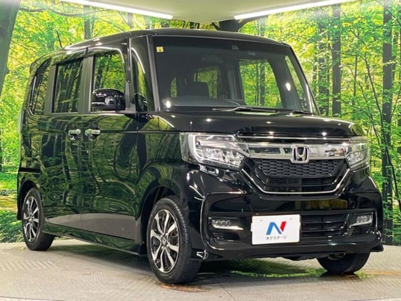 N BOX CUSTOM