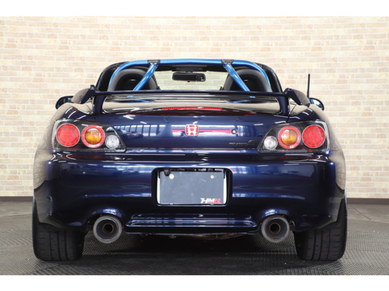S2000