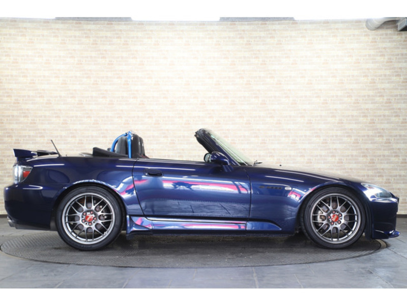 S2000