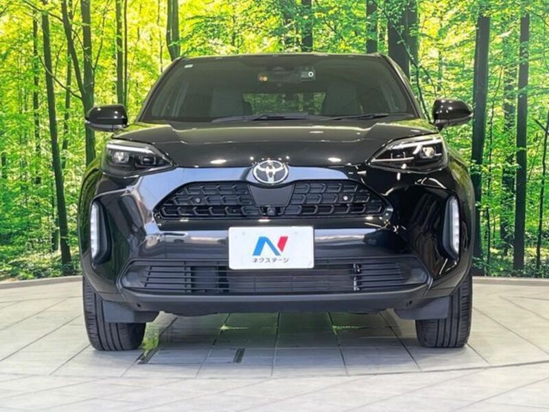 YARIS CROSS