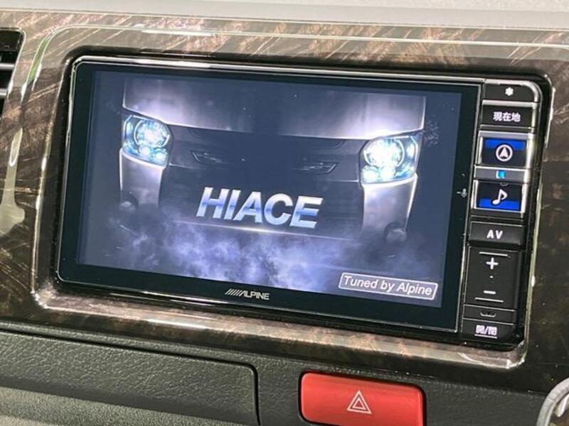 HIACE VAN