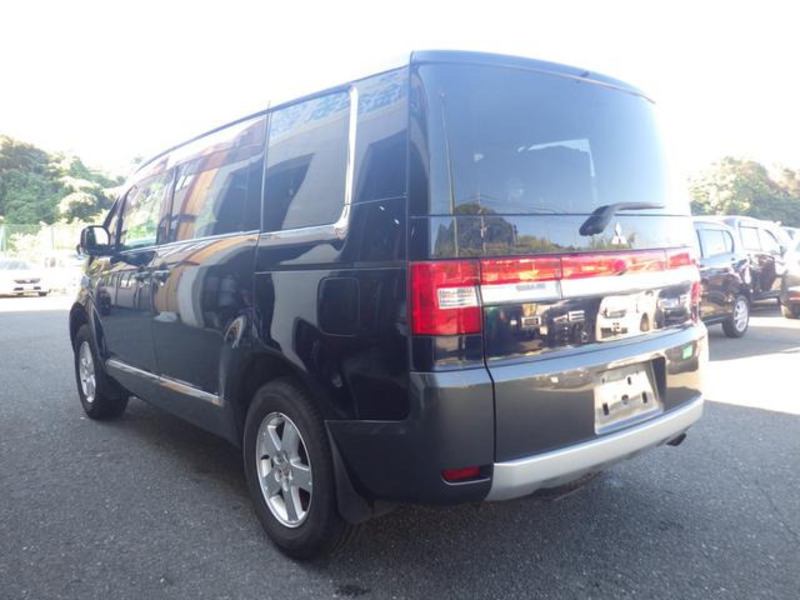 DELICA D5