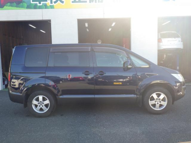 DELICA D5