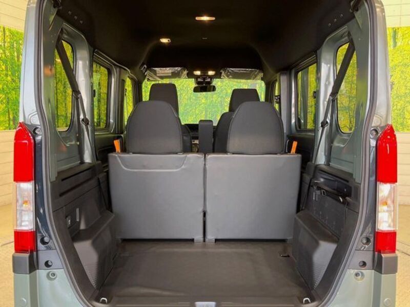 N-VAN