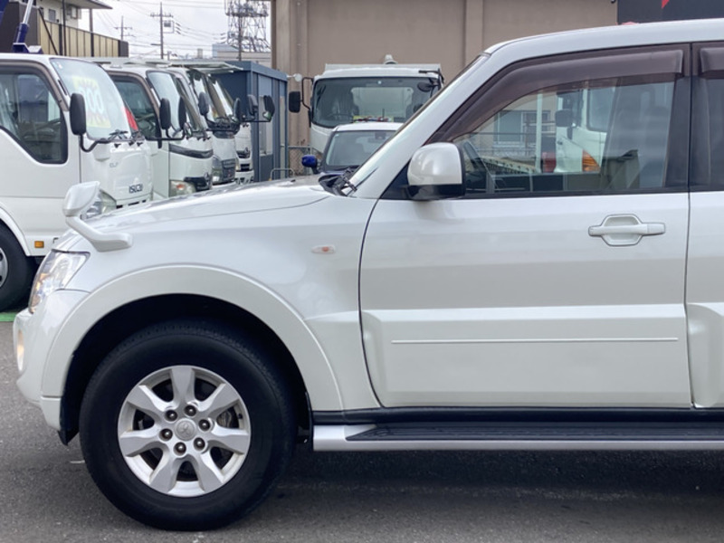 PAJERO