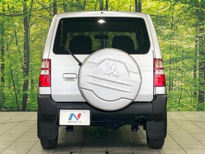 PAJERO MINI