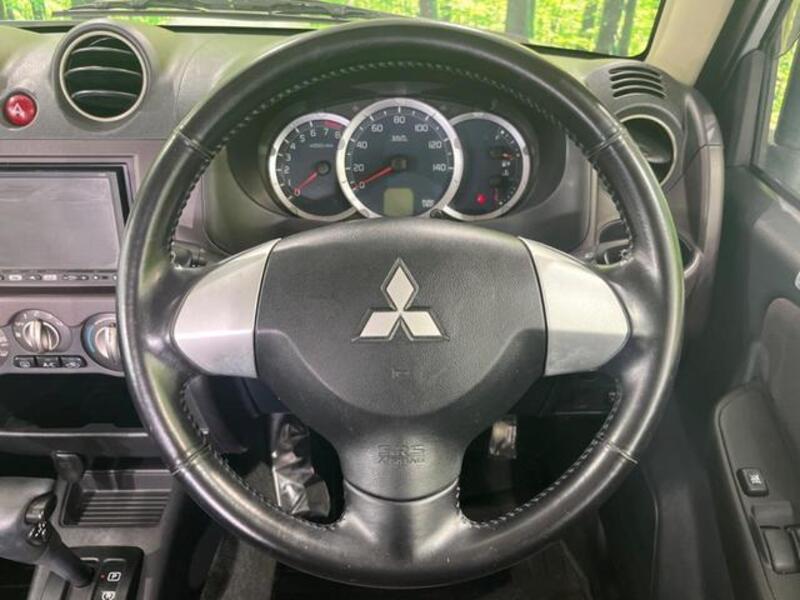PAJERO MINI