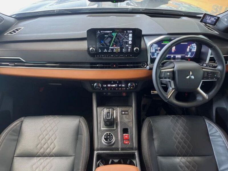 OUTLANDER PHEV