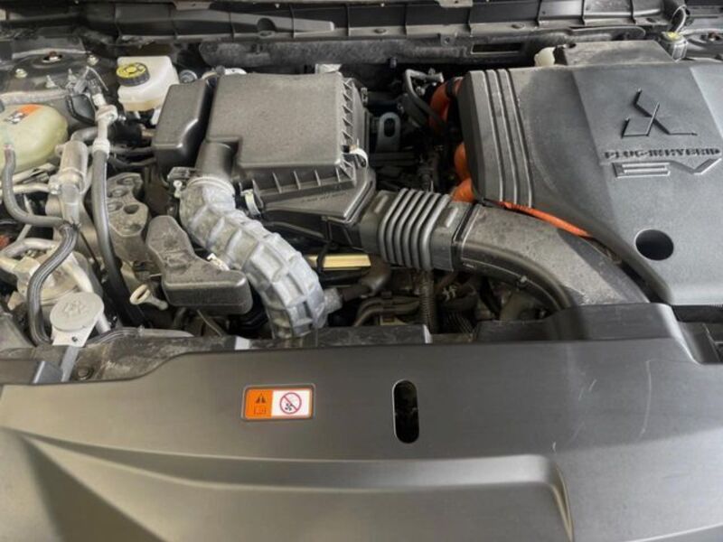 OUTLANDER PHEV