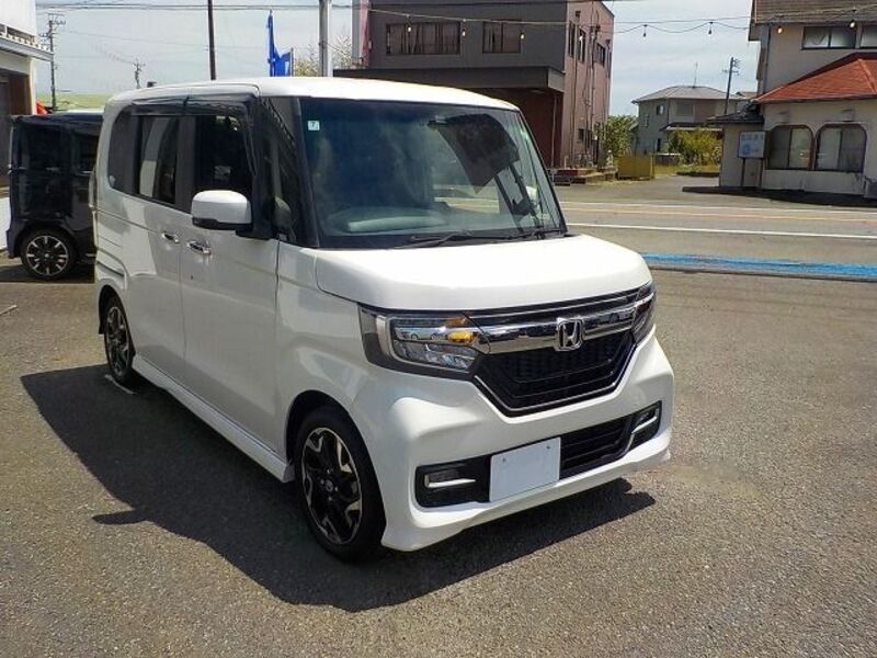 N BOX CUSTOM