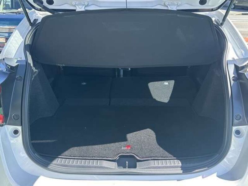 GR YARIS