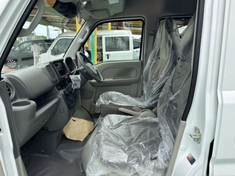CLIPPER VAN