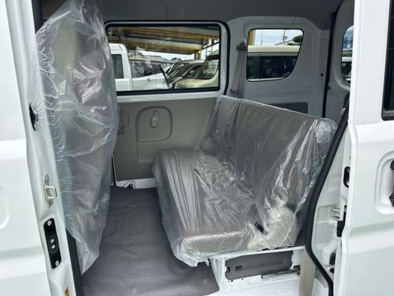 CLIPPER VAN