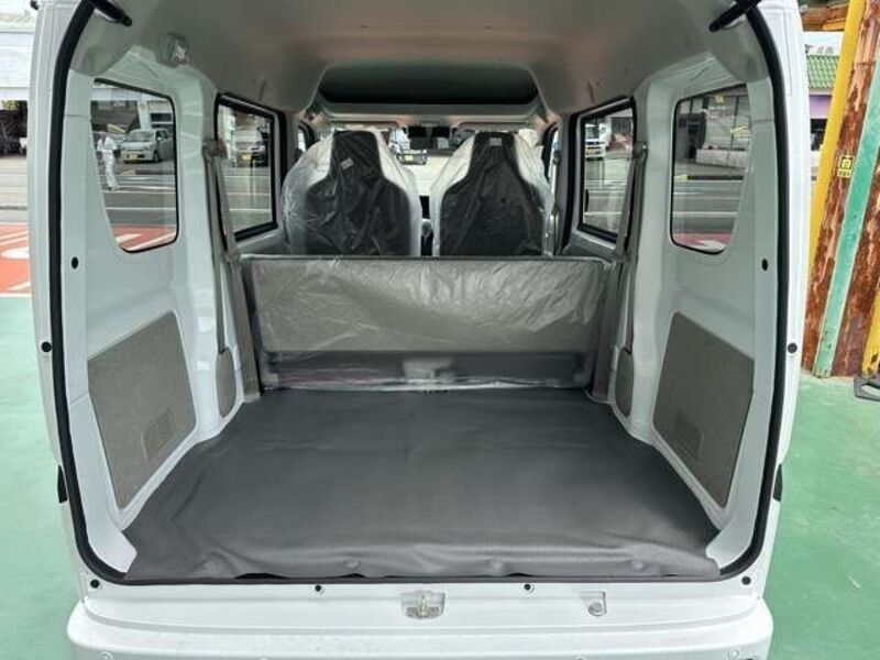 CLIPPER VAN