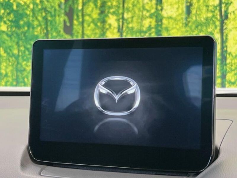 MAZDA2