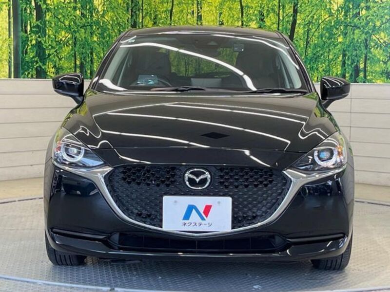 MAZDA2