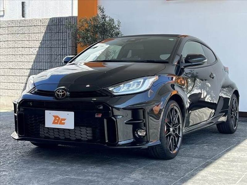 GR YARIS