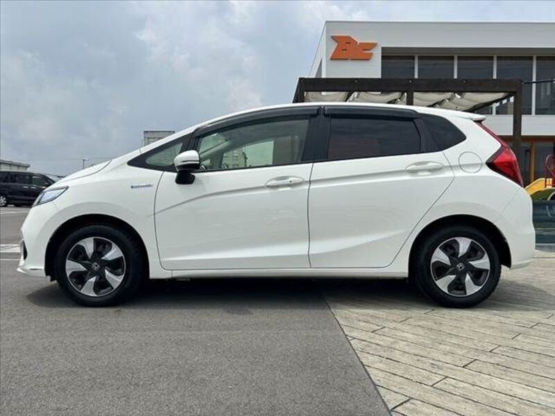 FIT HYBRID