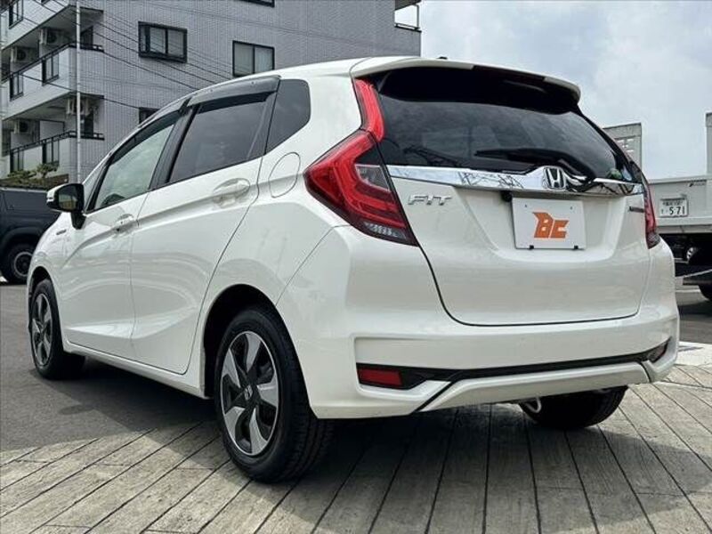 FIT HYBRID