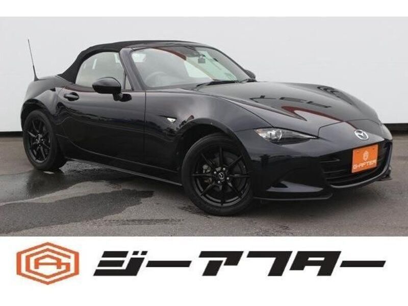 ROADSTER-0