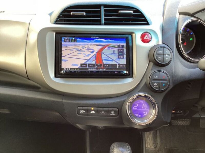 FIT HYBRID