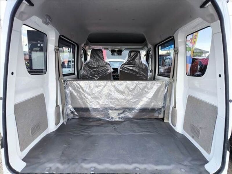 CLIPPER VAN
