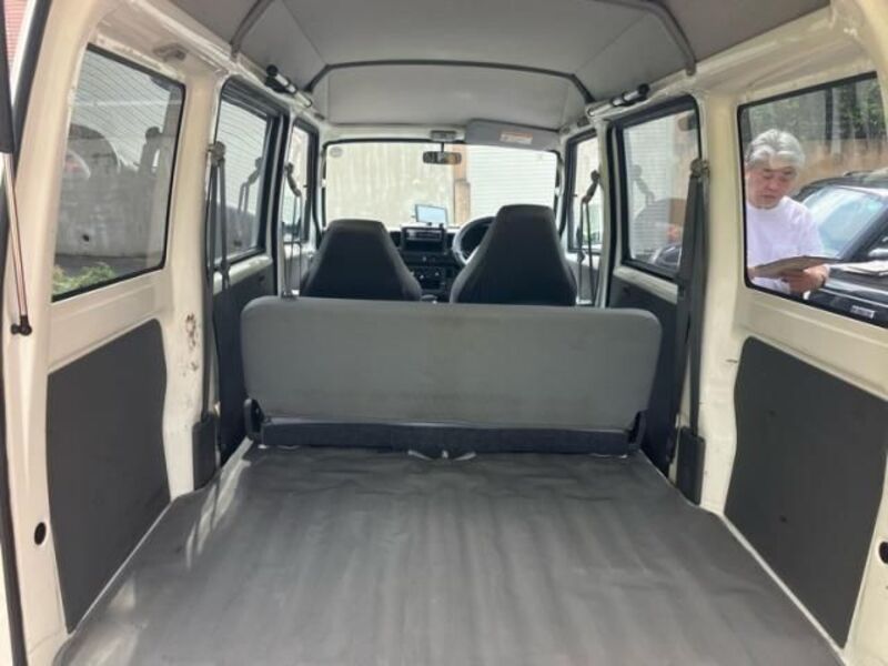 MINICAB VAN