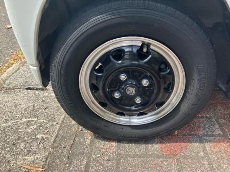 MINICAB VAN