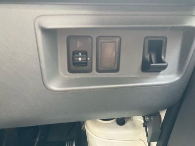 MINICAB VAN