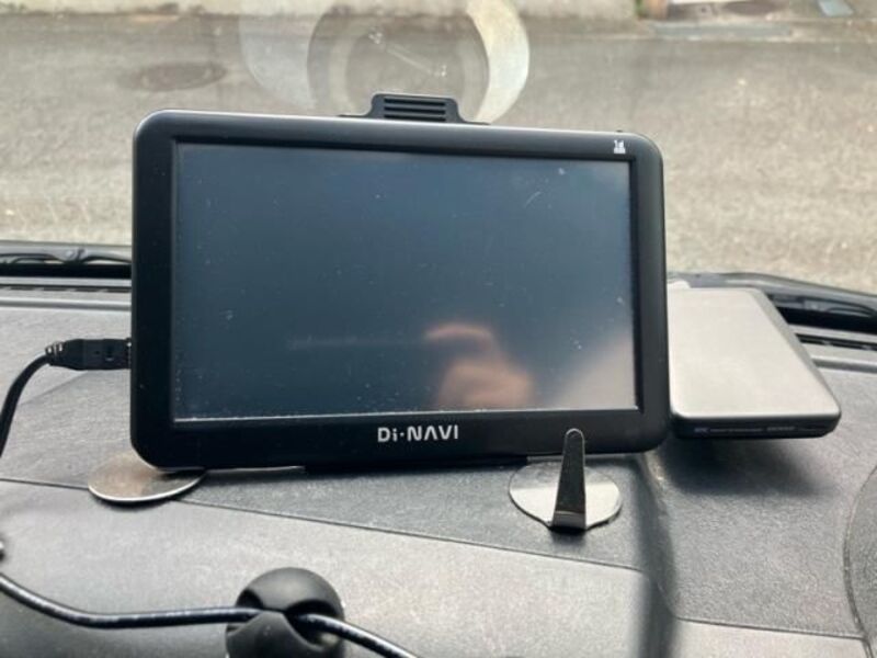 MINICAB VAN