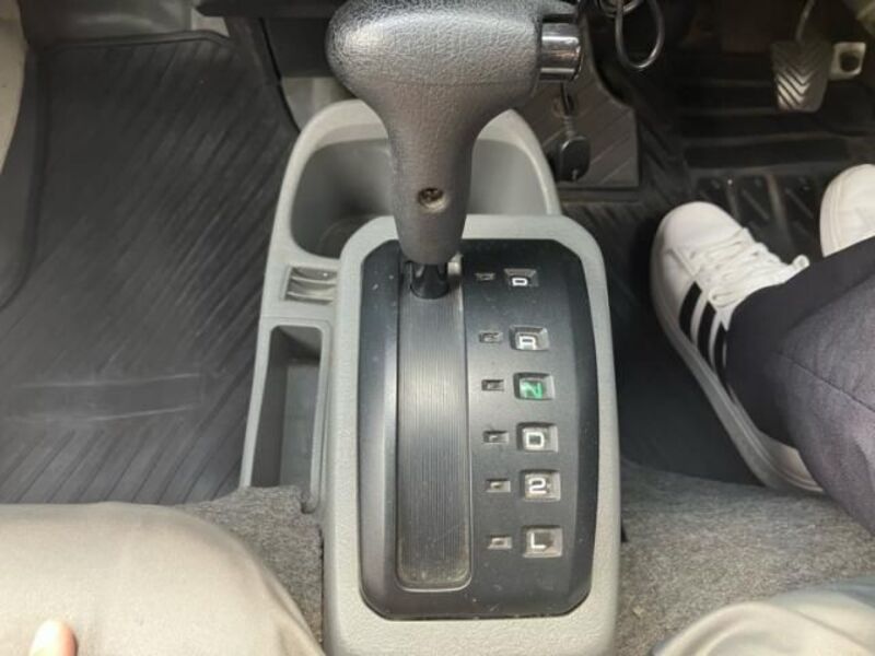 MINICAB VAN