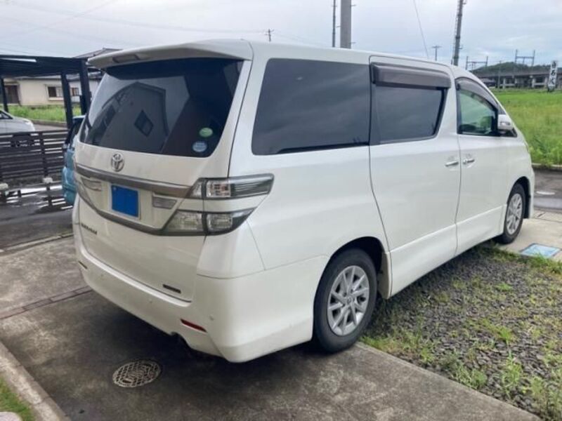 VELLFIRE