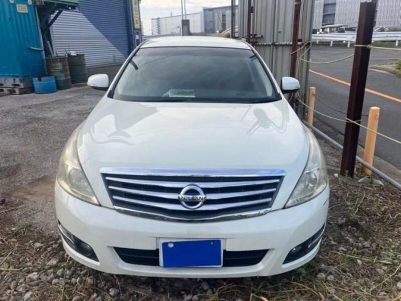 NISSAN TEANA