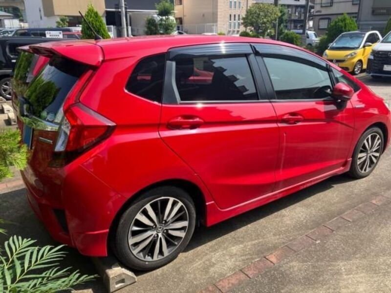 FIT HYBRID