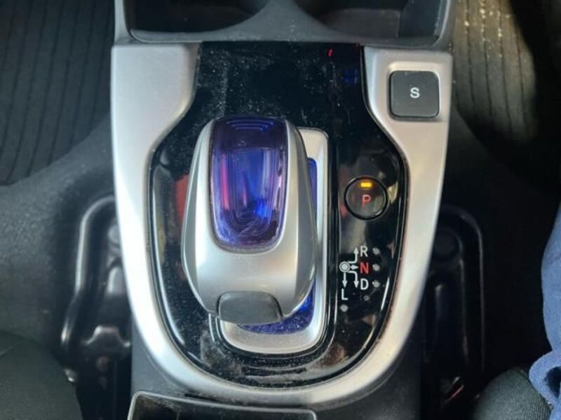 FIT HYBRID