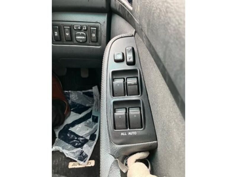 AVENSIS WAGON