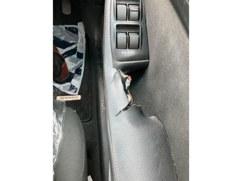 AVENSIS WAGON