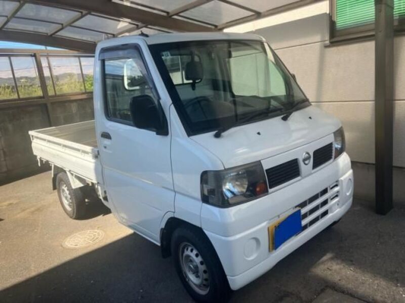 NISSAN CLIPPER TRUCK