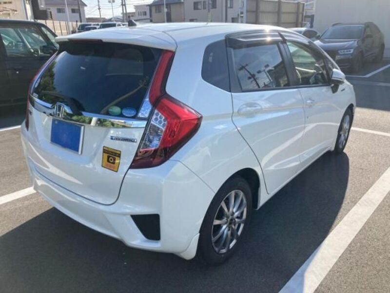 FIT HYBRID