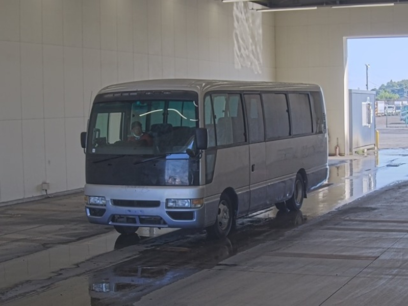 NISSAN CIVILIAN BUS