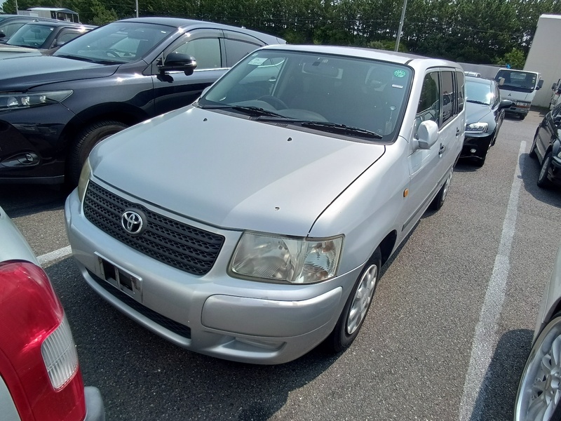TOYOTA SUCCEED