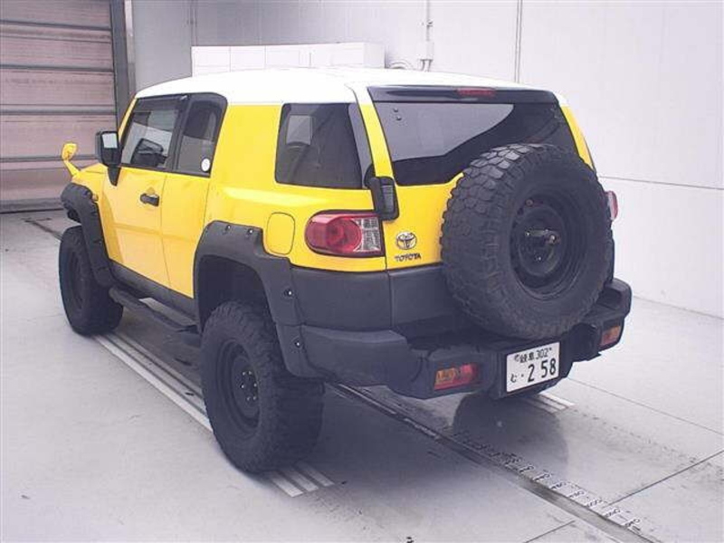 FJ CRUISER