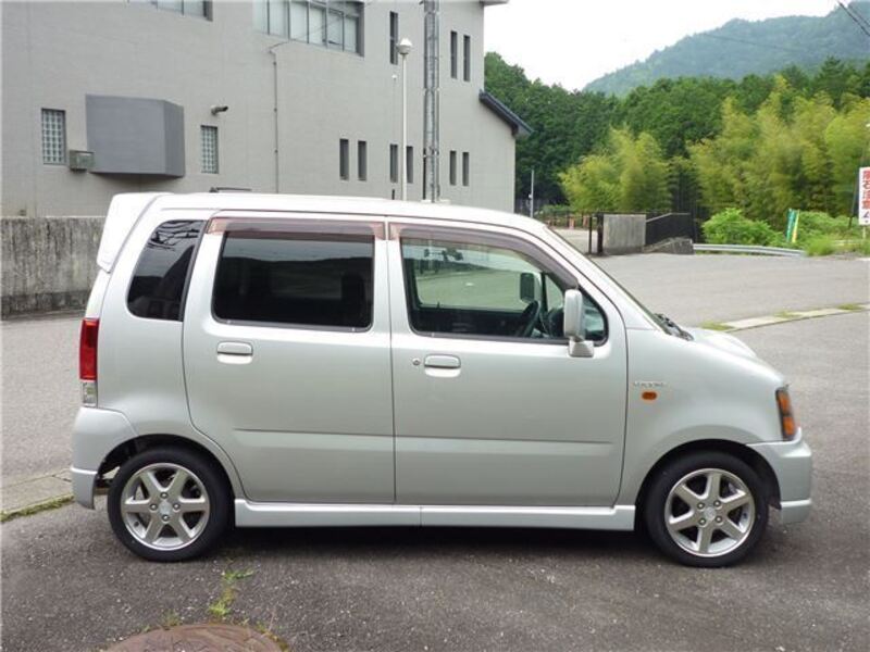 WAGON R