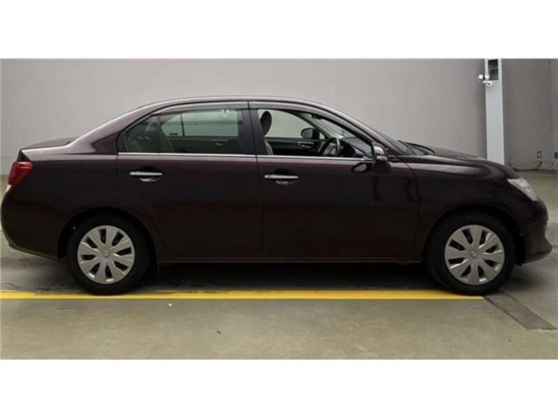COROLLA AXIO